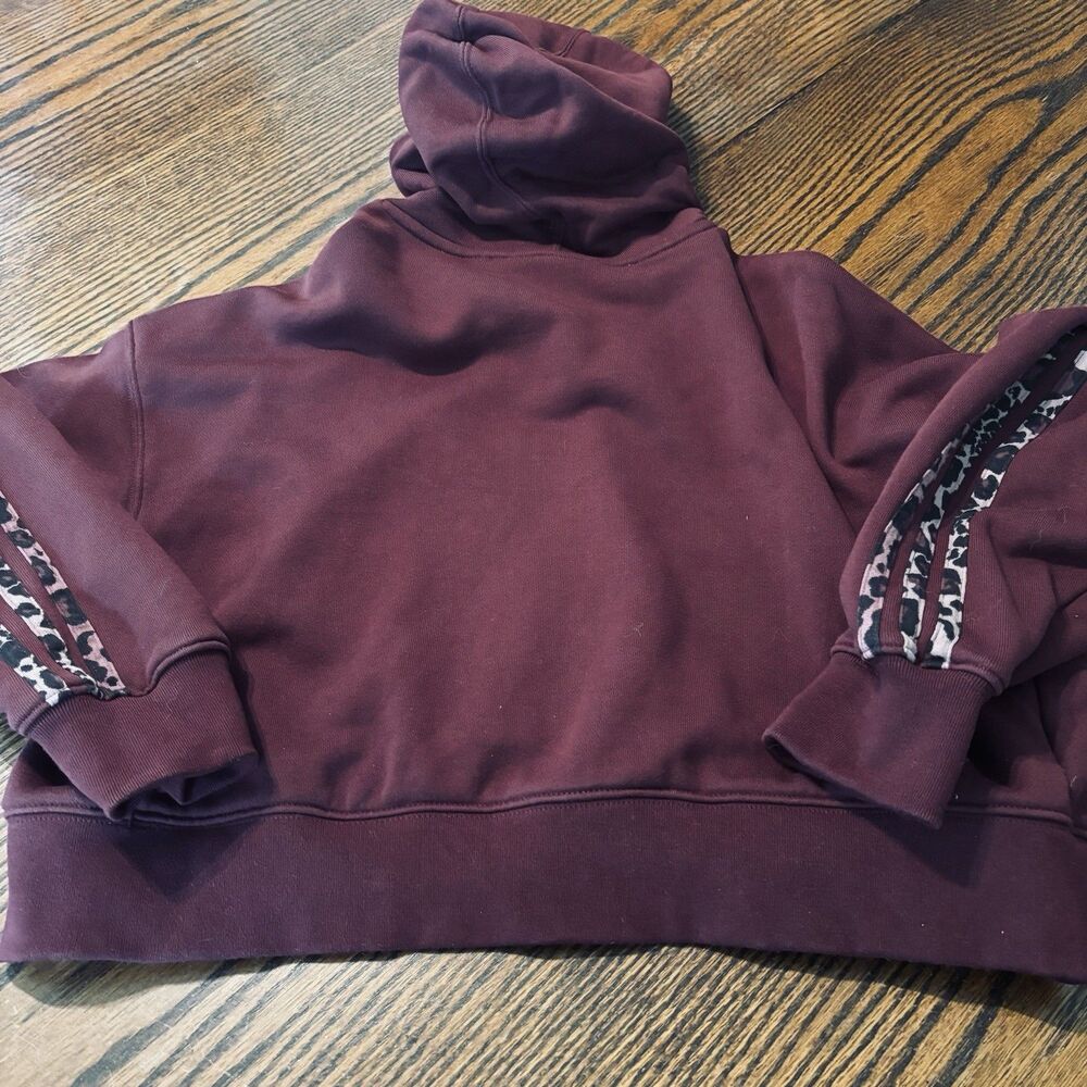 Adidas Adicolor Leopard Logo Cropped Hoodie Sweatshirt Burgundy Women's Size M - Picture 5 of 11